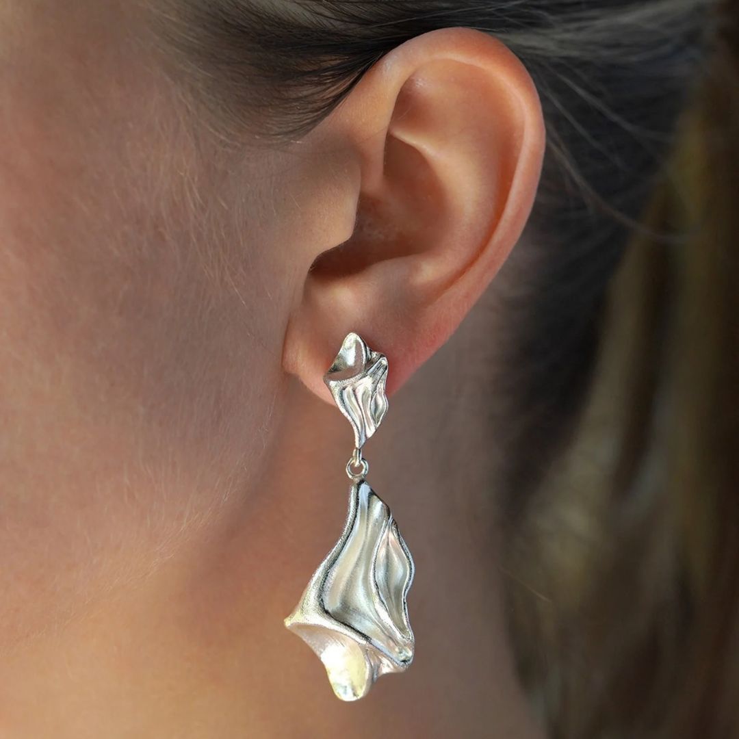 Sculptural abstract silver earrings, textured modern design by dinaristore
